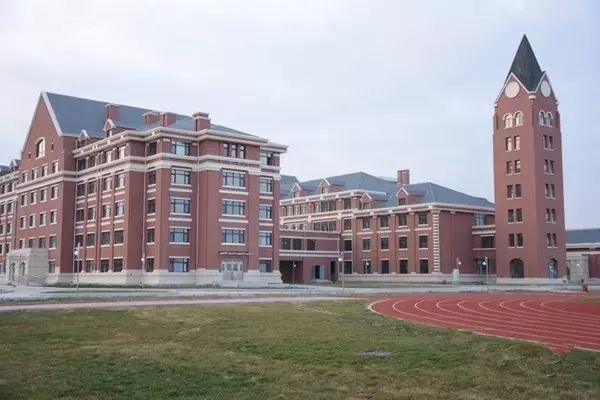 贵州平坝中华英语学校