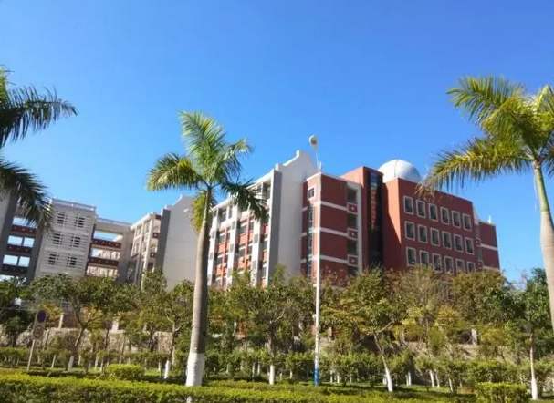 大邑县灌口中学