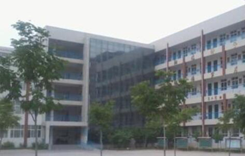 石柱土家族自治县南宾镇双庆民中