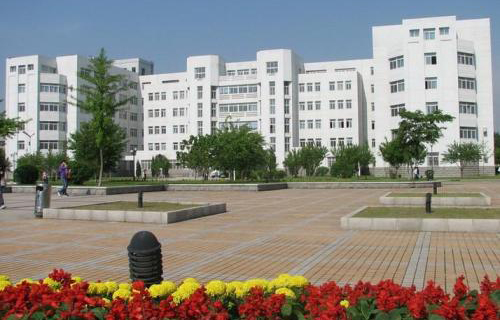 绵阳高新区永兴镇初级中学
