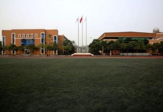 会泽县雨碌中学