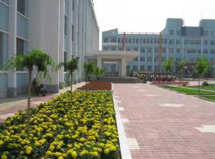 永川市临江镇初级中学校