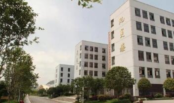 贵州省福泉中学