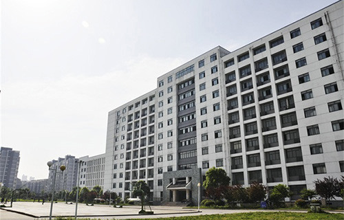 水钢实验学校