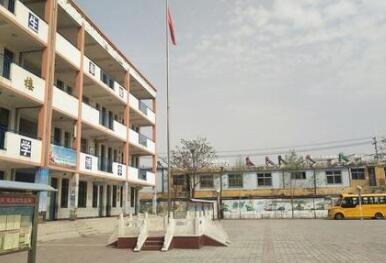 平罗县姚伏中学