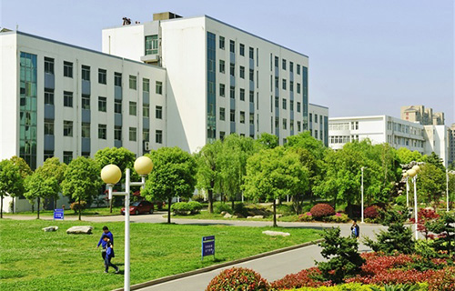 大方县黄泥塘镇中学
