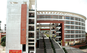 广州市华师附中番禺学校