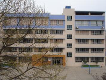 贵阳市三十三中学