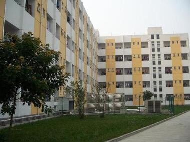 广汉市南兴镇中学
