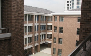 上海市建平中学西校