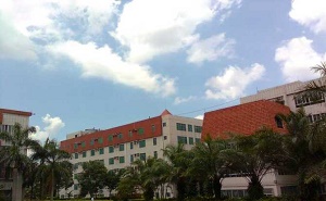 普宁新世界中英文学校