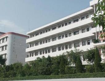 四川省通江县中学