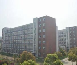 纳雍县猪场中学