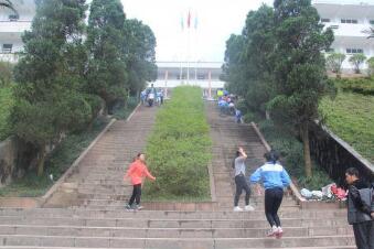 叙永县水尾中学