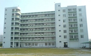 澄海市澄华中学