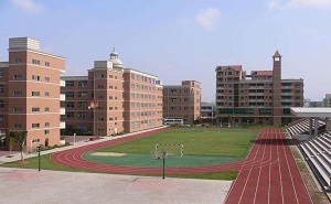 株洲县雷打石中学