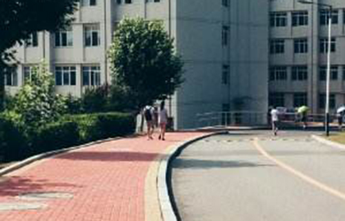 独山县友芝中学
