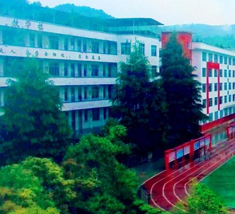 德江玉龙中学