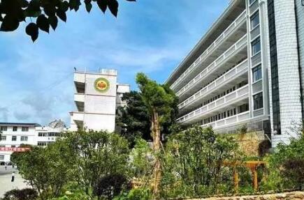 福建省长汀县第二中学