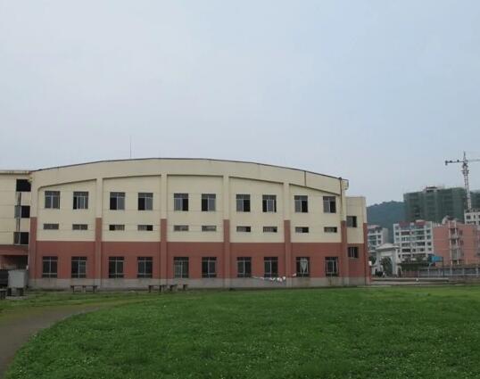 遵义市清华中学