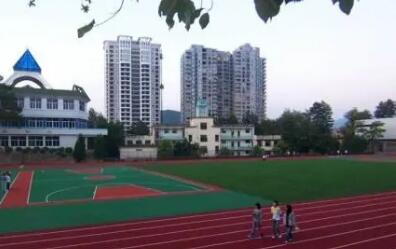 上杭县古田中学